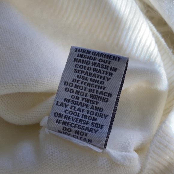 Dress barn white bedazzled Beaded embellished snow mock neck elegant sweater m - Picture 12 of 17